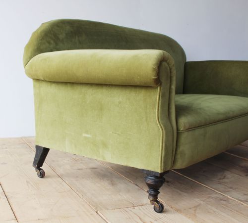 19TH CENTURY HOWARD STYLE SOFA - ADDITIONAL PHOTO 4