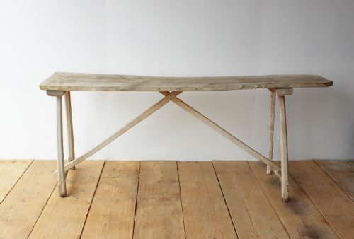 19TH CENTURY FRENCH TABLE - ADDITIONAL PHOTO 1
