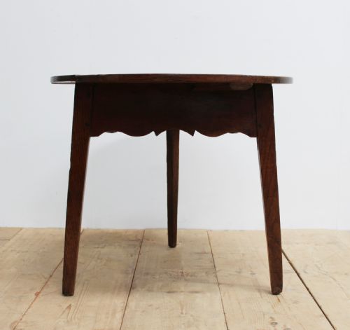 19th century cricket table - CATEGORY: ANTIQUE TABLES - DATED 18TH CENTURY