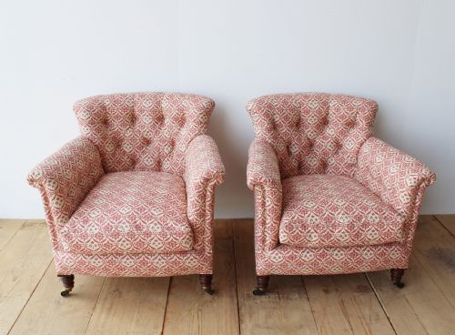 pair of howard and son armchairs - CATEGORY: ANTIQUE CHAIRS - DATED 19TH CENTURY