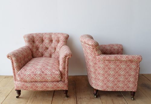 PAIR OF HOWARD AND SON ARMCHAIRS - ADDITIONAL PHOTO 1