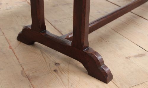 19TH CENTURY GOTHIC OAK TABLE - ADDITIONAL PHOTO 2