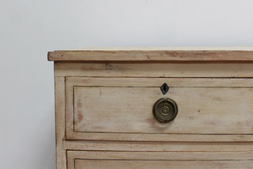 19TH CENTURY CHEST OF DRAWERS - ADDITIONAL PHOTO 2