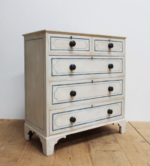 19TH CENTURY CHEST OF DRAWERS - ADDITIONAL PHOTO 4