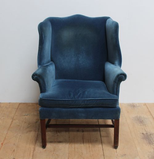 19TH CENTURY WING CHAIR - ADDITIONAL PHOTO 1