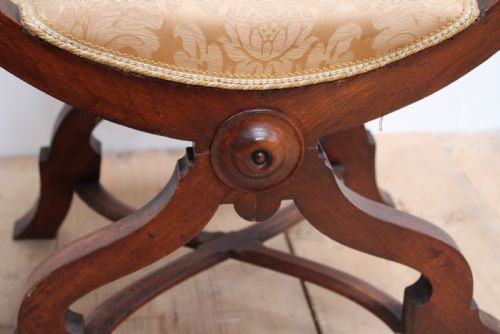 PAIR OF 19TH CENTURY CHAIRS - ADDITIONAL PHOTO 3