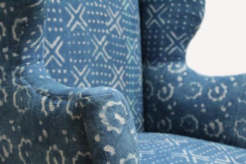 19TH CENTURY WING CHAIR - ADDITIONAL PHOTO 3