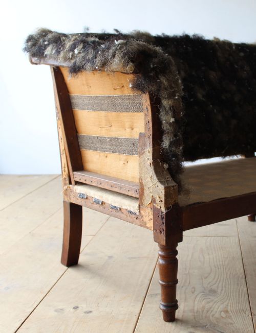 19TH CENTURY REGENCY SOFA - ADDITIONAL PHOTO 4