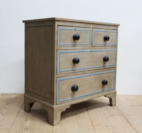 19TH CENTURY CHEST OF DRAWERS - ADDITIONAL PHOTO 3