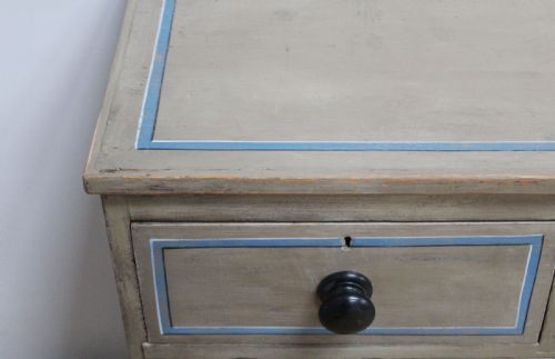 19TH CENTURY CHEST OF DRAWERS - ADDITIONAL PHOTO 4