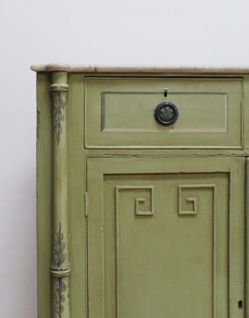 REGENCY CABINET - ADDITIONAL PHOTO 1