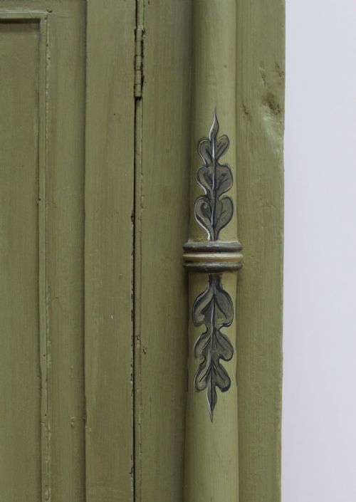 REGENCY CABINET - ADDITIONAL PHOTO 3