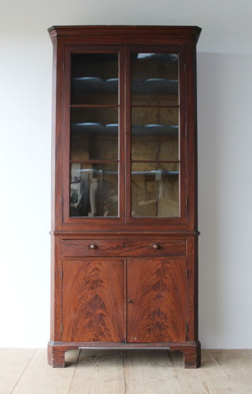19th century cabinet - CATEGORY: ANTIQUE BOOKCASES - DATED 19TH CENTURY