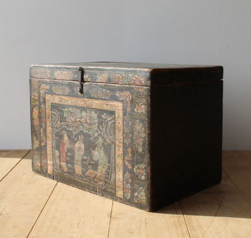 19TH CENTURY CHINESE TRUNK - ADDITIONAL PHOTO 2