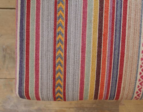 LARGE COUNTRY HOUSE OTTOMAN - ADDITIONAL PHOTO 3