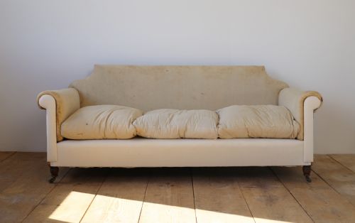 19TH CENTURY COUNTRY HOUSE SOFA - ADDITIONAL PHOTO 1