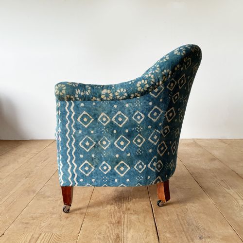 19TH CENTURY TUB CHAIR - ADDITIONAL PHOTO 3