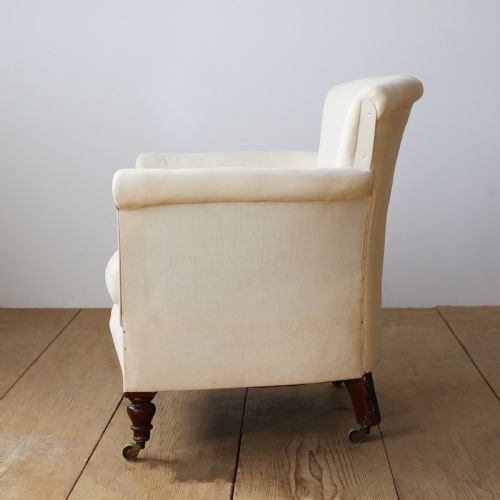 HOWARD STYLE WOODSTOCK ARMCHAIR - ADDITIONAL PHOTO 3