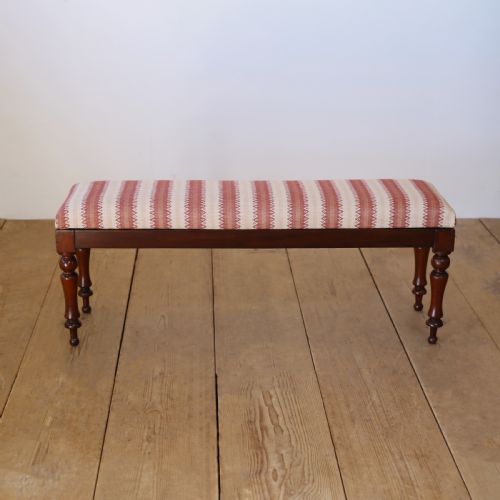 19TH CENTURY WINDOW SEAT - ADDITIONAL PHOTO 1