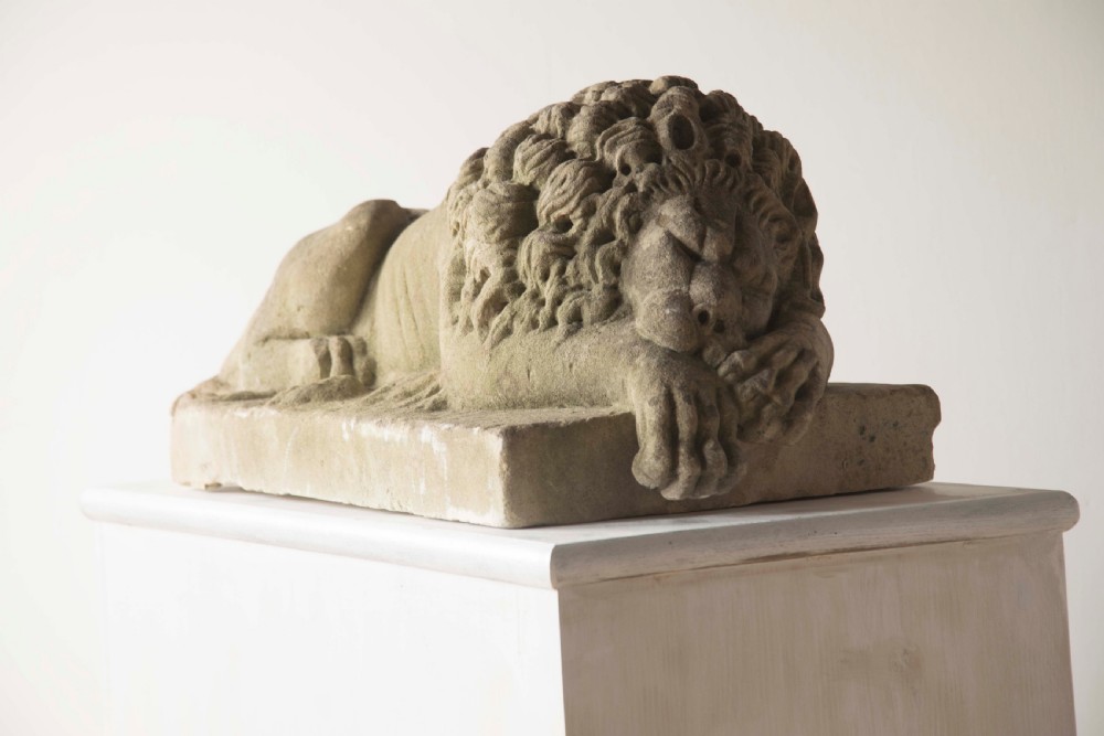 Pair of Canova Lions View IV