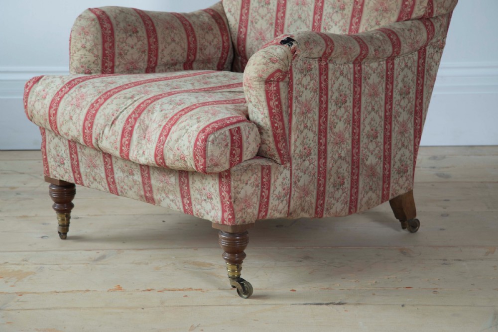 Howard & Sons Armchair View IV