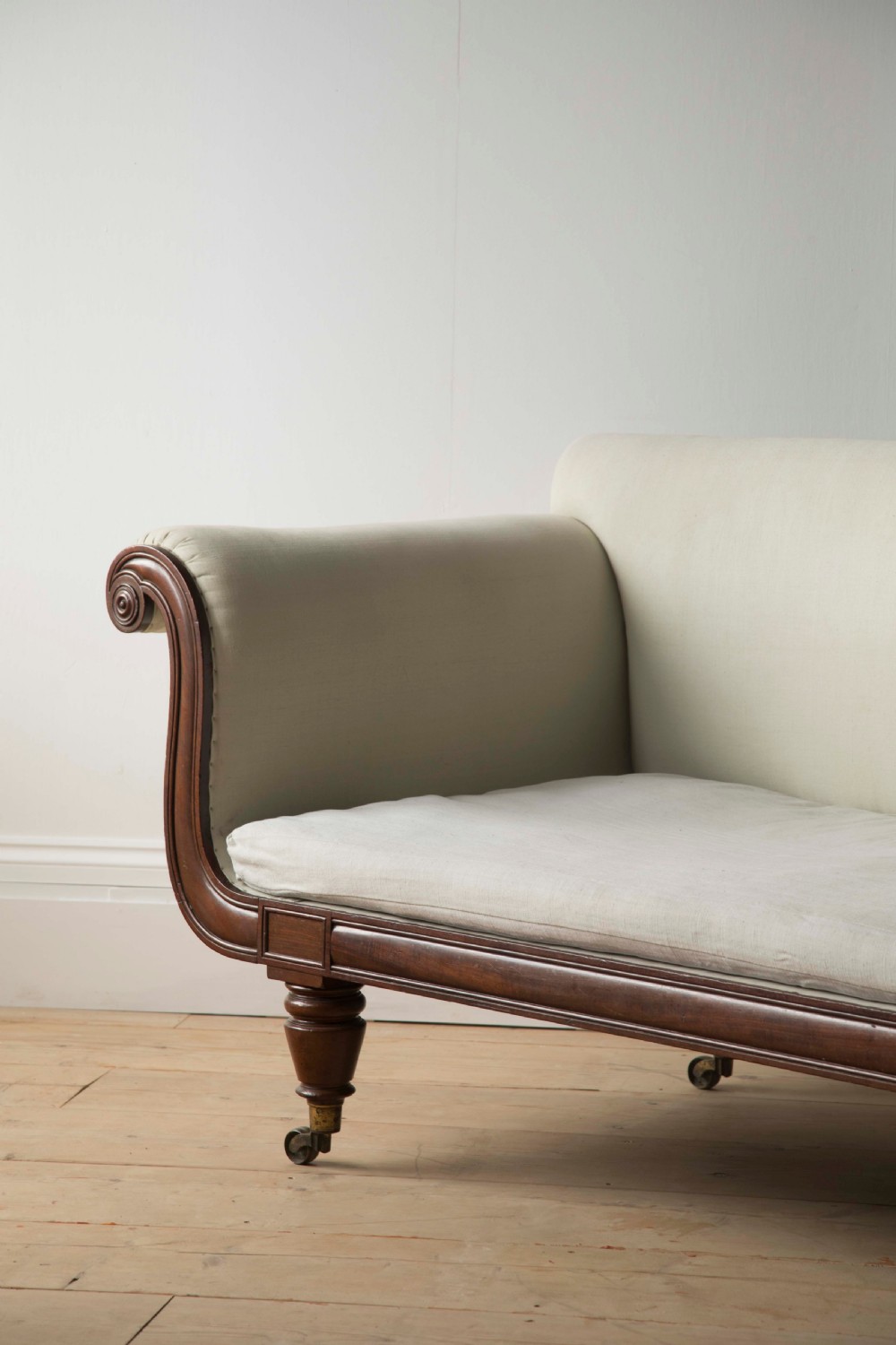 Large Country House Sofa View V