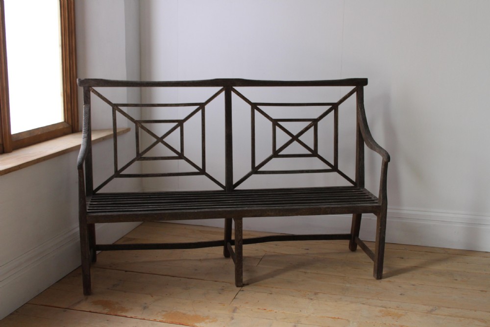 Jamb Bench