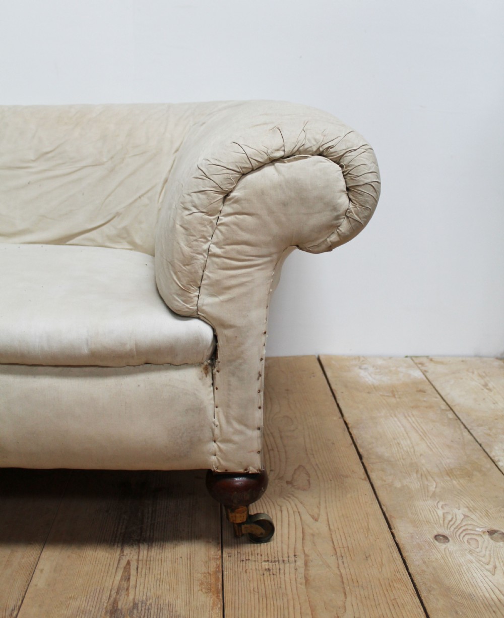 Large Country House Sofa View III