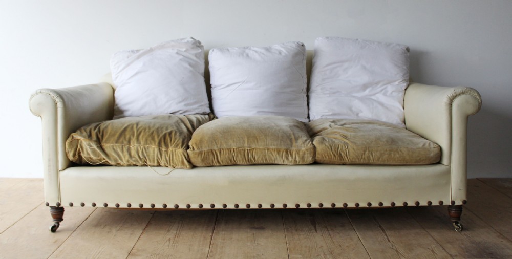 Large Country House Deep Seated Sofa 
