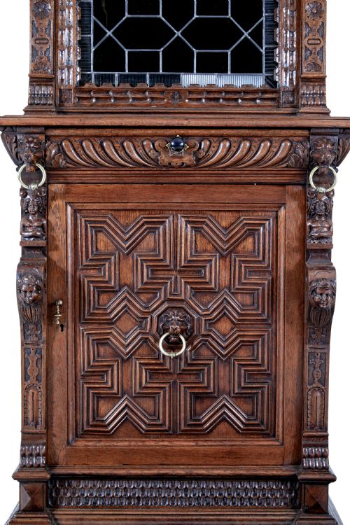 19TH CENTURY FLEMISH OAK AND STAIN GLASS CABINET - ADDITIONAL PHOTO 7