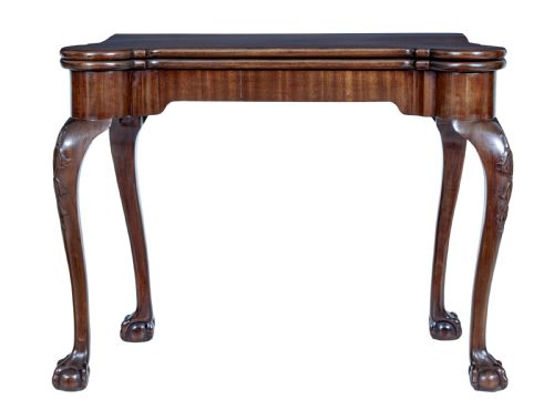 19TH CENTURY CHIPPENDALE REVIVAL MAHOGANY CARD TABLE