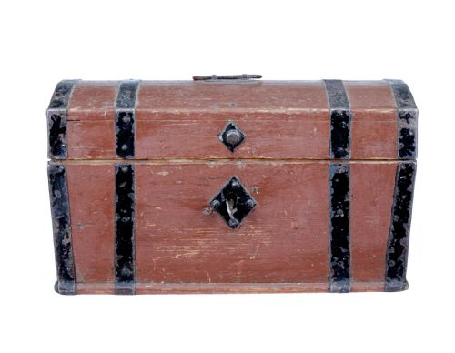 SMALL SCANDINAVIAN 19TH CENTURY PAINTED PINE DOME TOP BOX - ADDITIONAL PHOTO 1