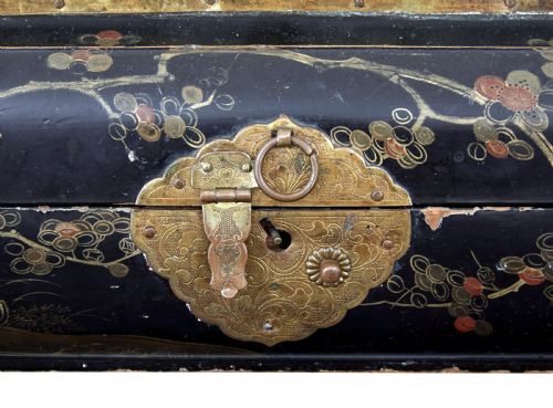 19TH CENTURY BLACK LACQUERED JEWELLERY BOX - ADDITIONAL PHOTO 6