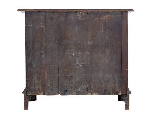19TH CENTURY SHAPED FRONT OAK CHEST OF DRAWERS - ADDITIONAL PHOTO 3