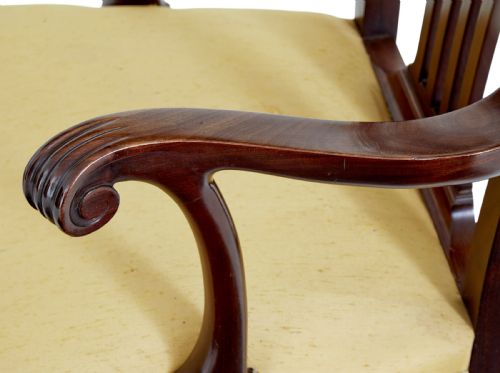 PAIR OF 19TH CENTURY CHIPPENDALE DESIGN MAHOGANY ARMCHAIRS - ADDITIONAL PHOTO 5