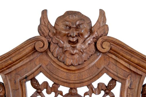 19TH CENTURY HEAVILY CARVED FLEMISH WALNUT DECORATIVE CHAIR - ADDITIONAL PHOTO 5