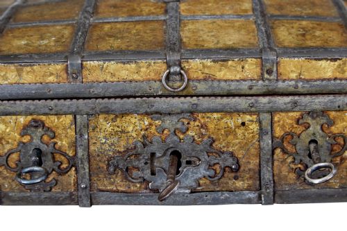LATE 18TH CENTURY SCANDINAVIAN METAL BOUND BOX - ADDITIONAL PHOTO 5