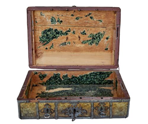 LATE 18TH CENTURY SCANDINAVIAN METAL BOUND BOX - ADDITIONAL PHOTO 9