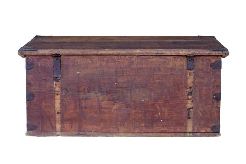 EARLY 19TH CENTURY SWEDISH PAINTED BLANKET BOX - ADDITIONAL PHOTO 4