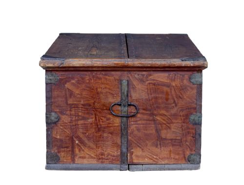 EARLY 19TH CENTURY SWEDISH PAINTED BLANKET BOX - ADDITIONAL PHOTO 5