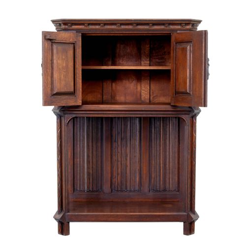 EARLY 20TH CENTURY CARVED OAK RENAISSANCE REVIVAL CUPBOARD - ADDITIONAL PHOTO 2