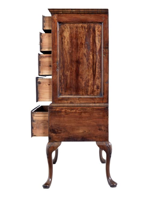 LATE 17TH CENTURY WILLIAM AND MARY WALNUT CHEST ON STAND - ADDITIONAL PHOTO 3