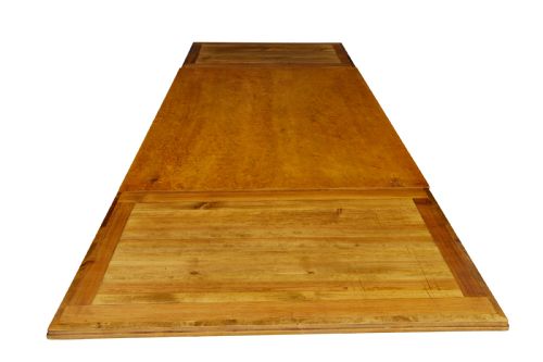EARLY 20TH CENTURY BIRCH EXTENDING DINING TABLE - ADDITIONAL PHOTO 6