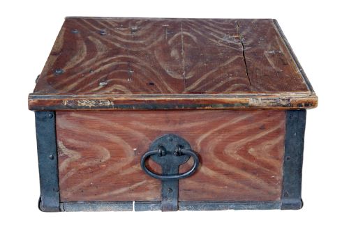 SCANDINAVIAN HAND PAINTED 19TH CENTURY PINE STRONG BOX - ADDITIONAL PHOTO 5