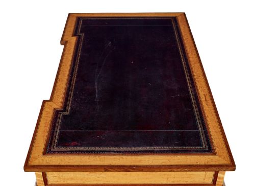 EARLY 20TH CENTURY SATINWOOD SHERATON REVIVAL DESK - ADDITIONAL PHOTO 7
