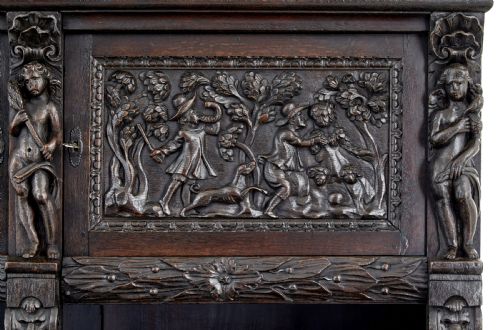 LARGE 19TH CENTURY FLEMISH CARVED OAK CABINET - ADDITIONAL PHOTO 11