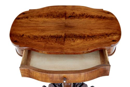 19TH CENTURY CARVED FLAME MAHOGANY SIDE TABLE - ADDITIONAL PHOTO 5