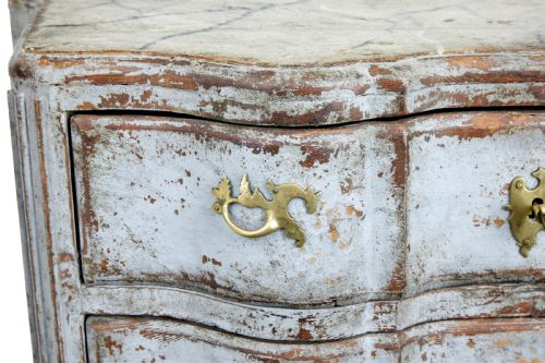 EARLY 19TH CENTURY SWEDISH PAINTED BAROQUE REVIVAL CHEST OF DRAWERS - ADDITIONAL PHOTO 3