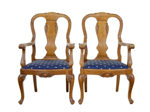 PAIR OF CARVED OAK 19TH CENTURY ARMCHAIRS - ADDITIONAL PHOTO 1