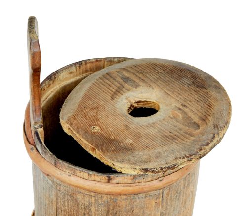 TRADITIONAL 19TH CENTURY SCANDINAVIAN PINE BUTTER CHURN - ADDITIONAL PHOTO 3